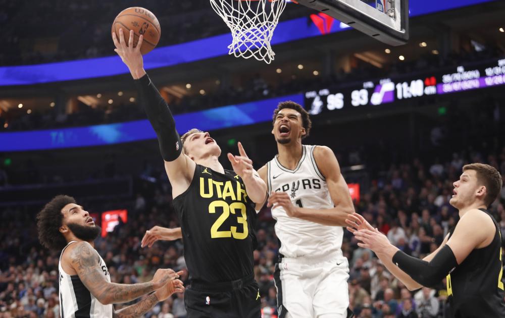 使他在场上 使他在场上