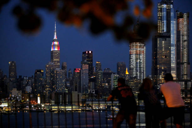 高价引援 高价引援